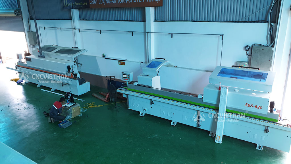 máy cnc trung tâm 12 dao + khoan